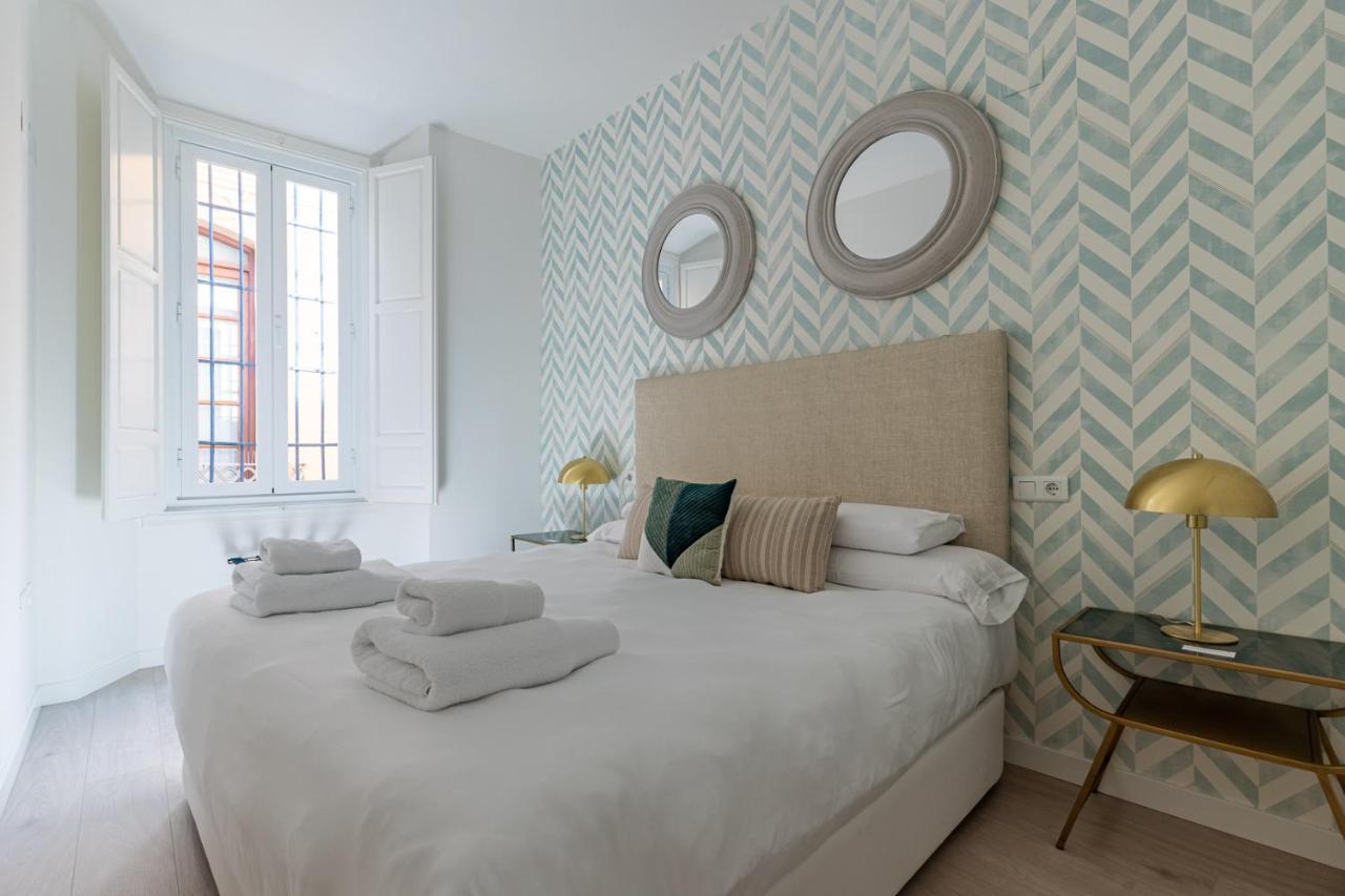Thyssen Boutique Apartments by Caleta Homes Málaga Extérieur photo